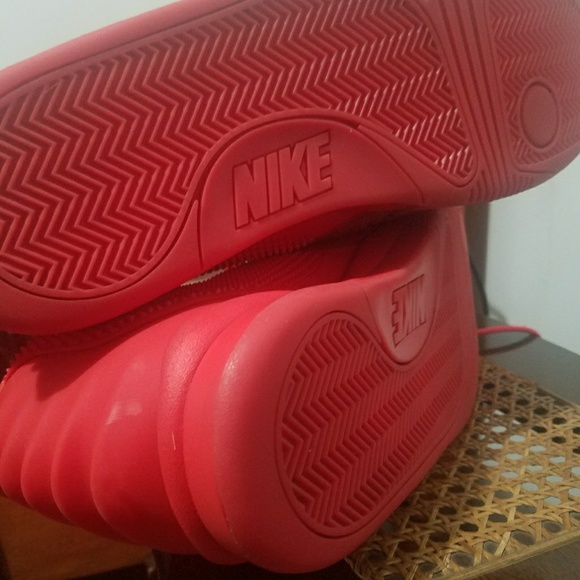 Air Yeezy Sp 2 (red octobers) - Picture 3 of 6